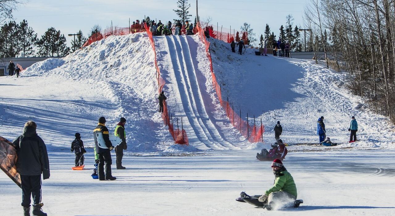 3-Laskianen-sliding-hill-1280x853